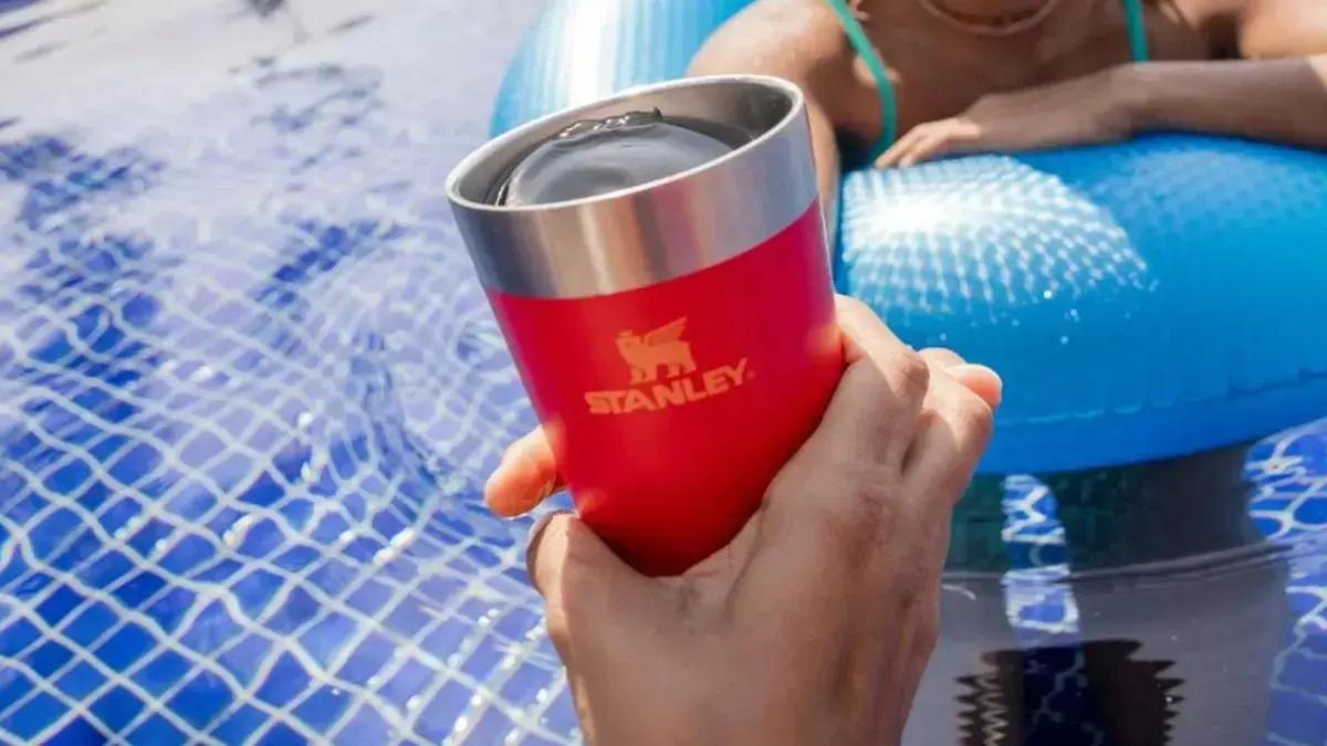 Stanley promove o "Mês da Cerveja" com descontos em copos e kits térmicos
