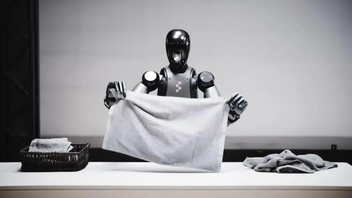Robô humanoide da Figure demonstra nova habilidade e consegue dobrar roupas