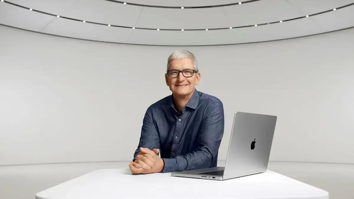 Tim Cook ultrapassa marco de liderança de Steve Jobs na Apple