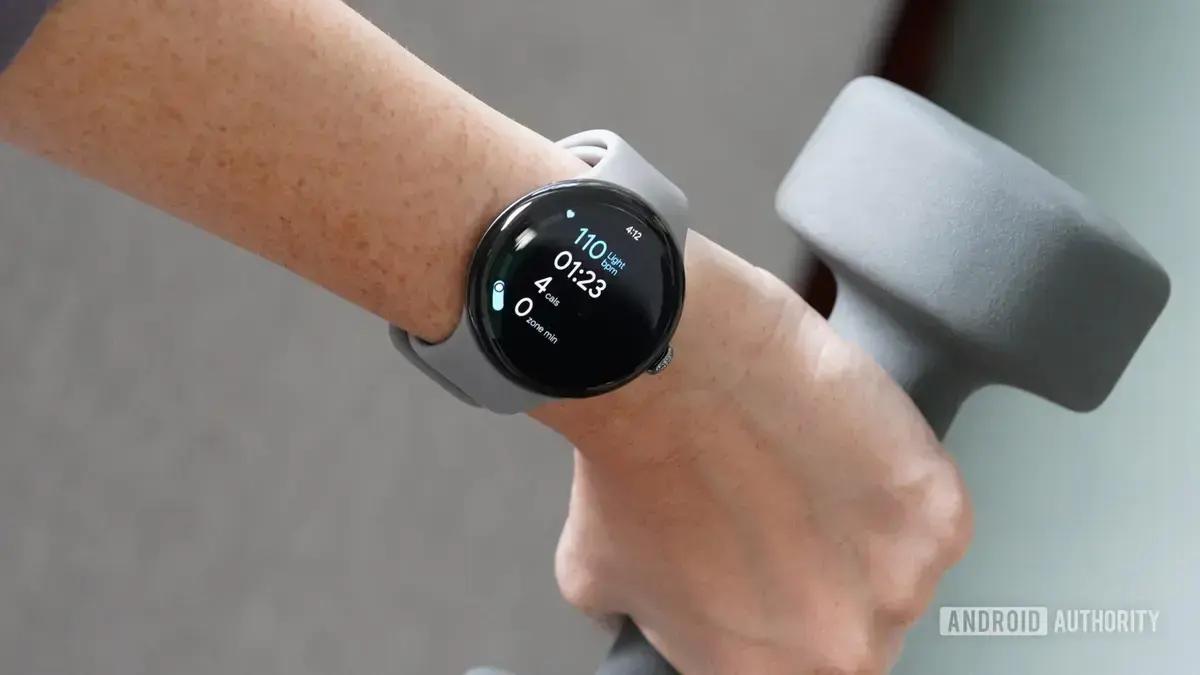 Prefira seu smartwatch para monitorar batimentos cardíacos a usar os AirPods Pro 3