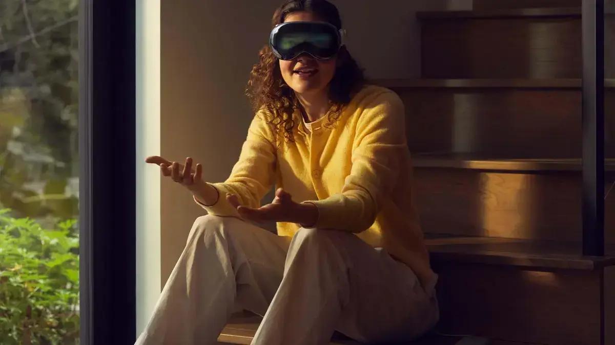 Apple Vision Pro encontra espaço em mercados específicos e impulsiona concorrentes