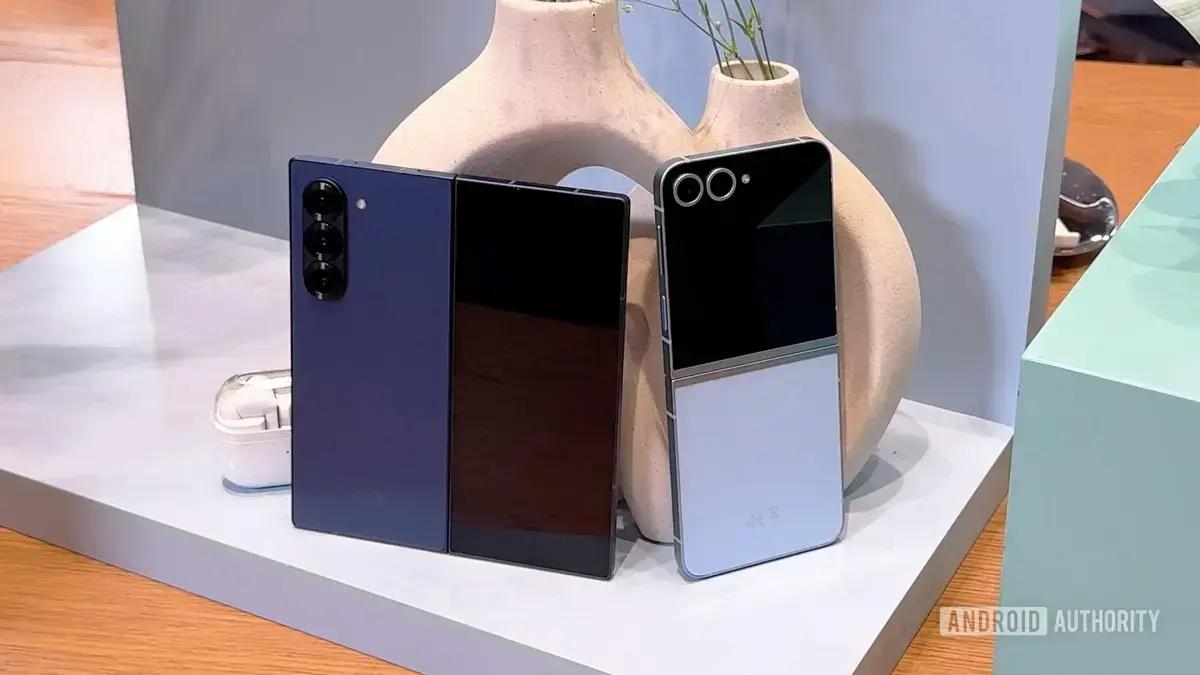 Samsung libera atualização estável One UI 8 para Galaxy Z Fold 6 e Flip 6, início nos EUA previsto