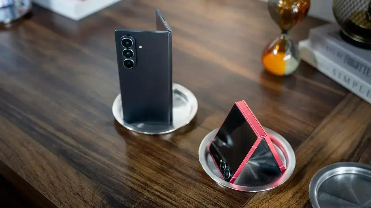 Galaxy Z Fold 7 e Flip 7 recebem nova atualização com funcionalidades úteis