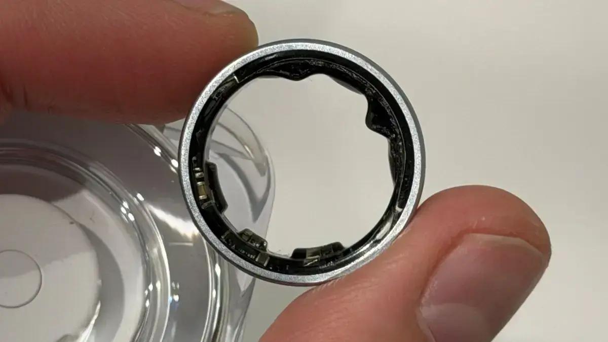 Usuário do Galaxy Ring relata inchaço na bateria e aponta caso semelhante