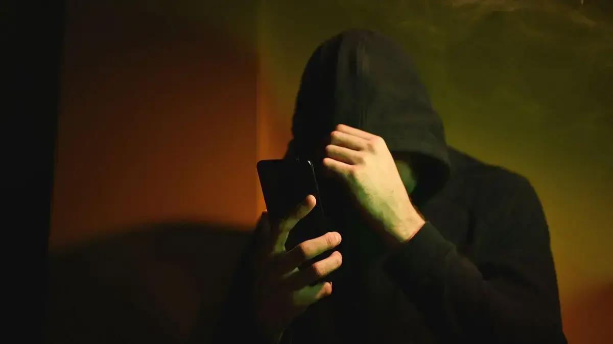 Governo de São Paulo alerta usuários sobre celulares com queixa de roubo