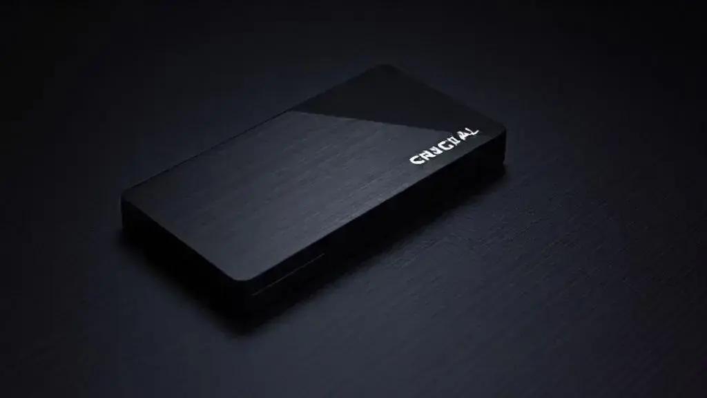 SSD Crucial P310 4TB NVMe Gen4 com dissipador de calor: análise e preço internacional