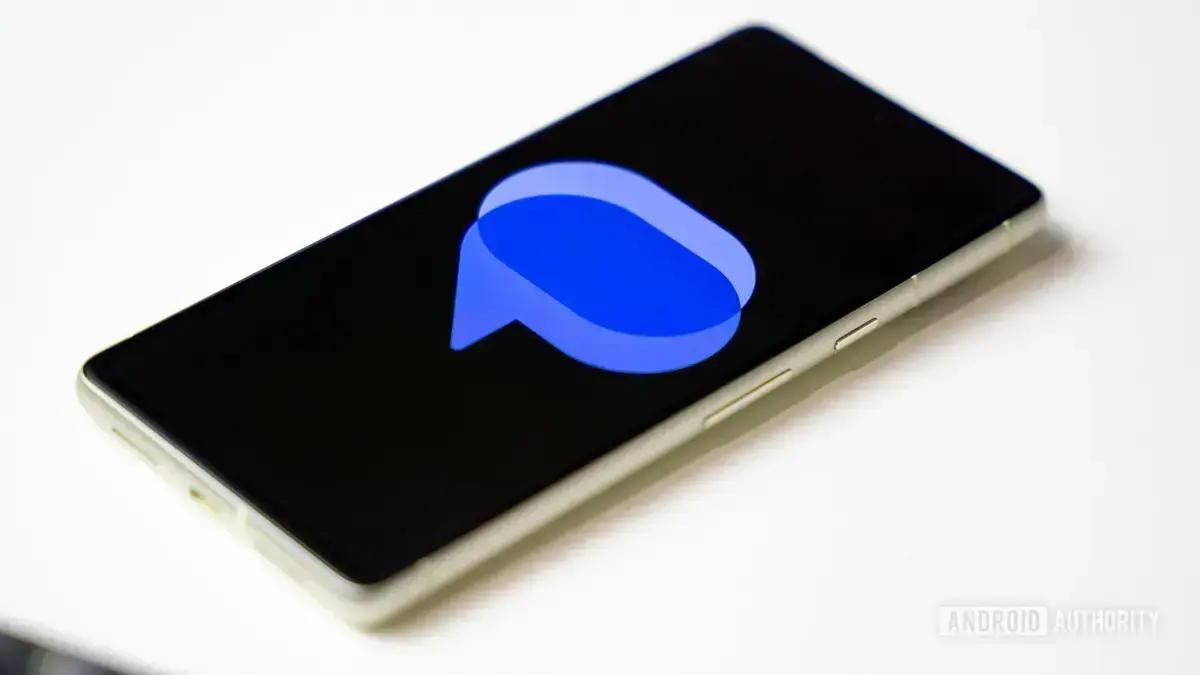 Google Messages avalia mudanças nas prévias de links e gera dúvidas entre usuários