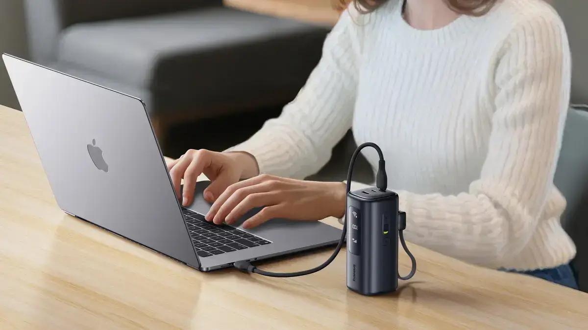 Baseus apresenta no IFA 2025 power bank com hotspot móvel e bateria de 20.000mAh