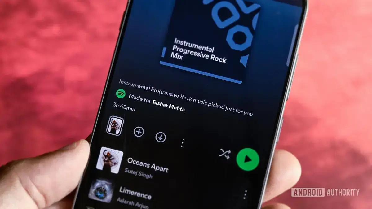 Desempenho das recomendações musicais do Spotify preocupa usuários