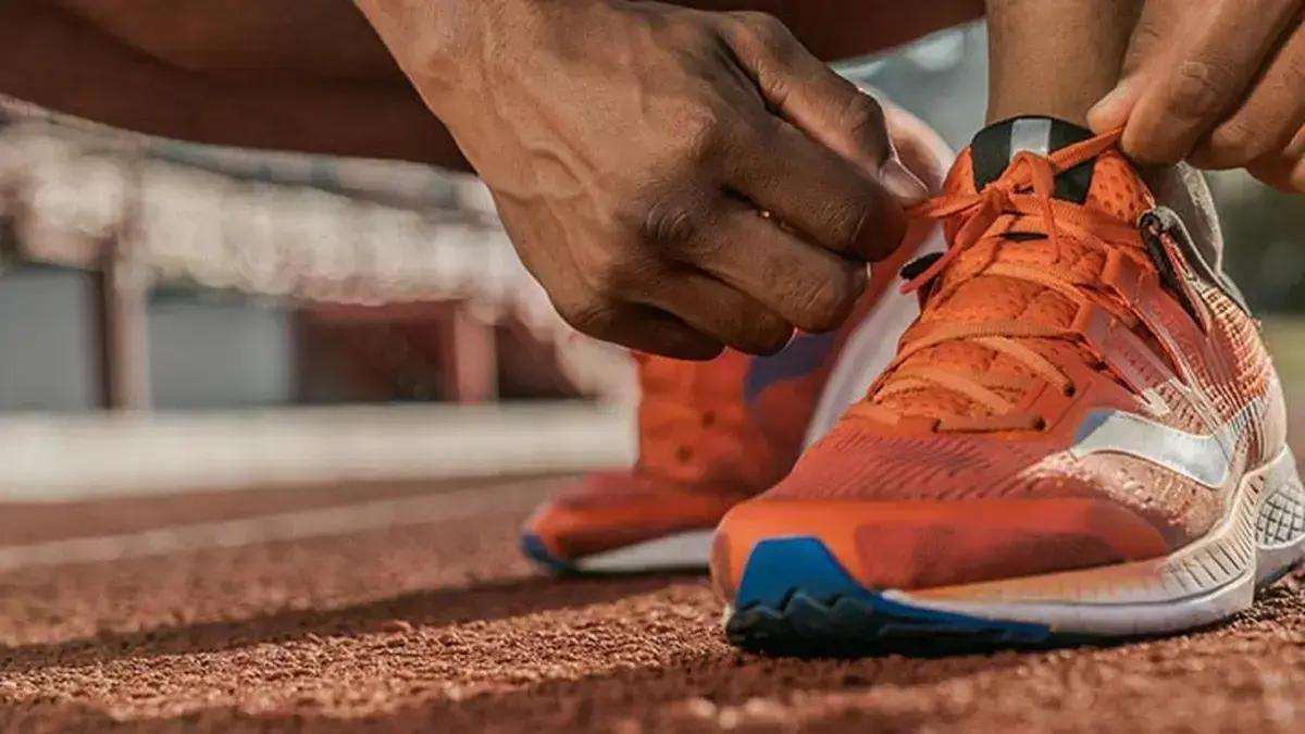 Tênis esportivos mais procurados na Netshoes e com descontos