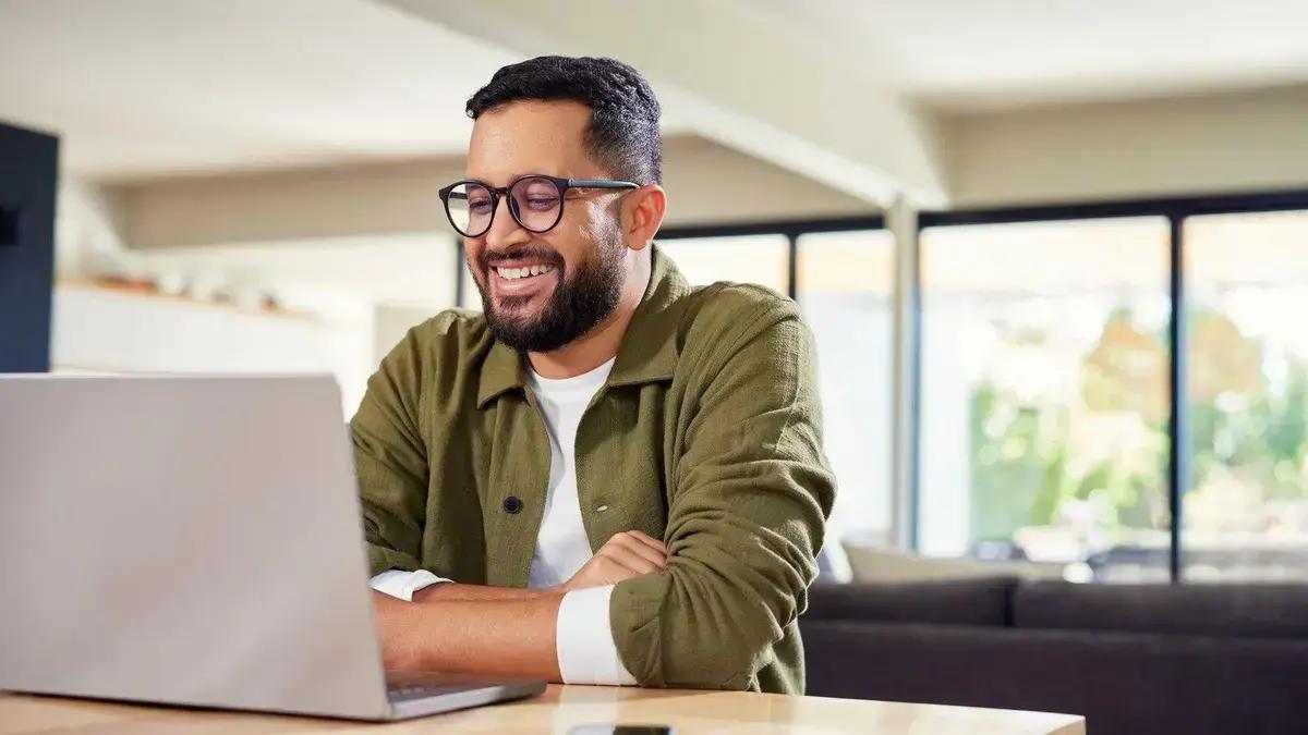 Home office: 98 oportunidades para trabalho remoto em diversas áreas