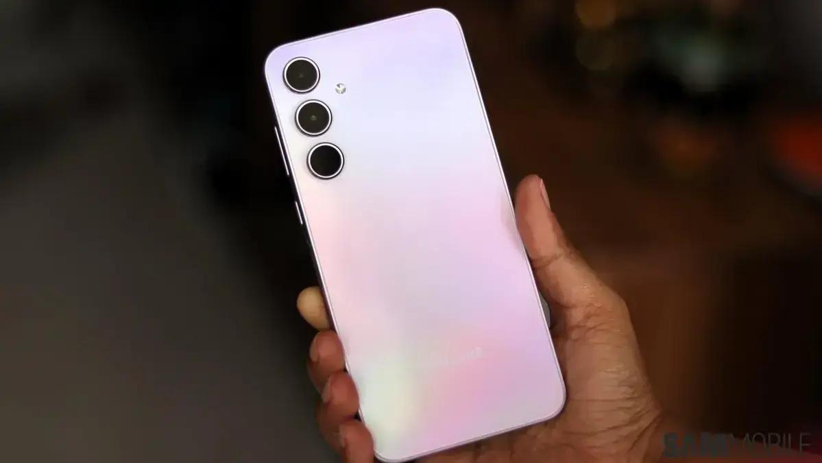 Atualização One UI 8 do Galaxy A35 é liberada internacionalmente