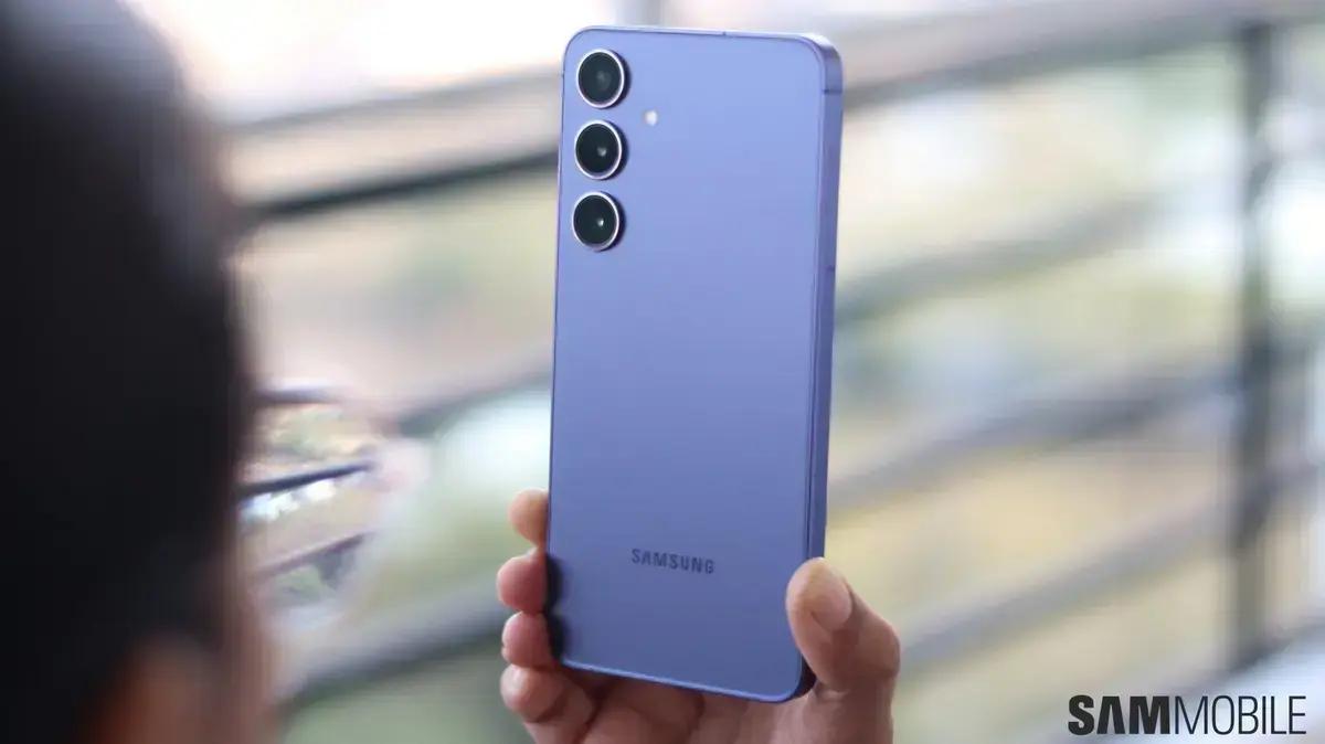 Samsung suspende atualização One UI 8 para Galaxy S24 após instalação