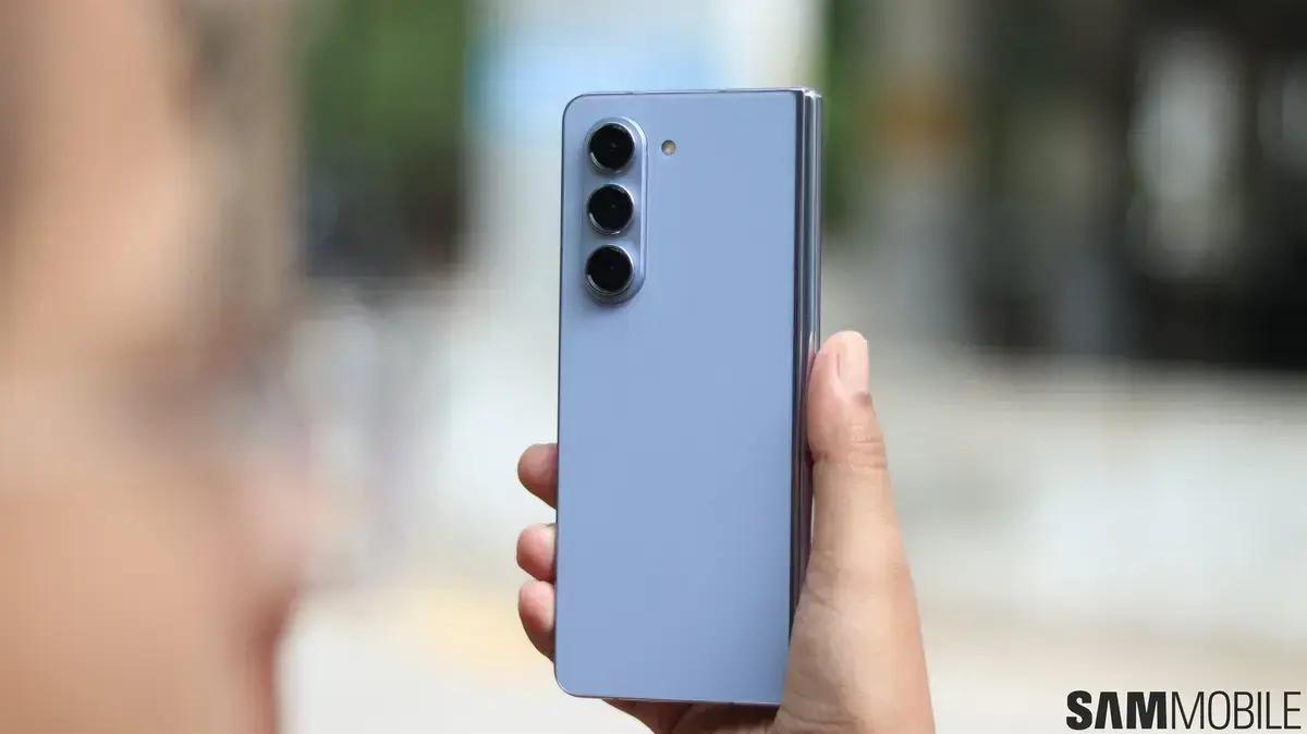 Samsung libera atualização One UI 8 para Galaxy Z Flip 5 e Galaxy Z Fold 5 nos Estados Unidos