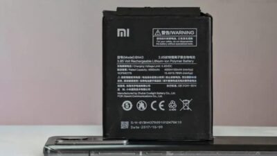 Por que os smartphones Xiaomi têm baterias com menor capacidade na Europa?