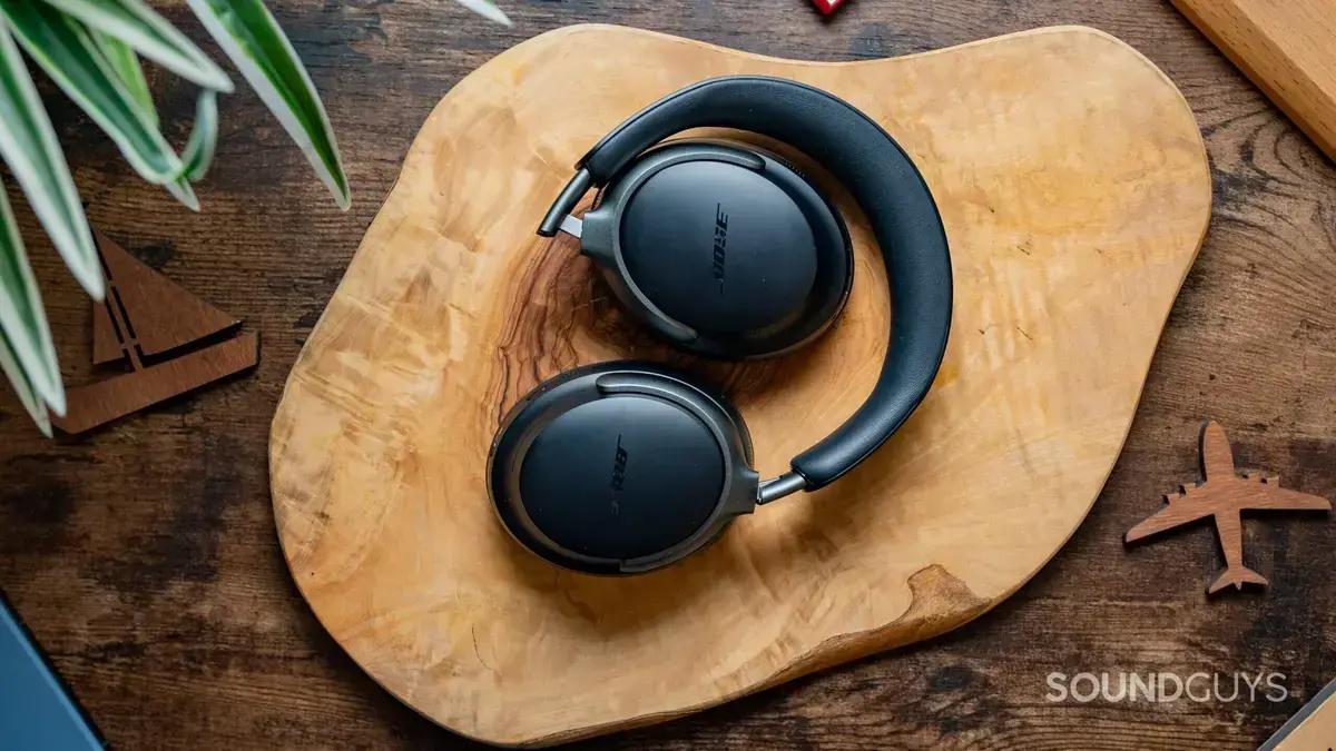 Desconto internacional de 100 dólares nos fones Bose QuietComfort Ultra (oferta não válida no Brasil)
