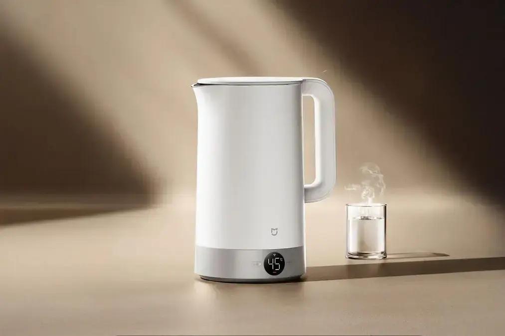 Xiaomi apresenta chaleira elétrica inteligente com controle preciso de temperatura