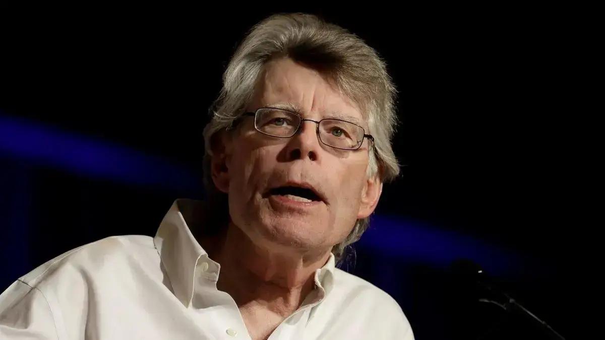 Stephen King alerta sobre ações autoritárias de Trump nos EUA