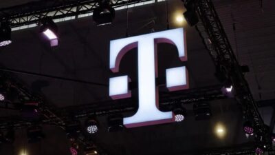 Equipamento de US$800 permitiu interceptar dados da T-Mobile via satélite