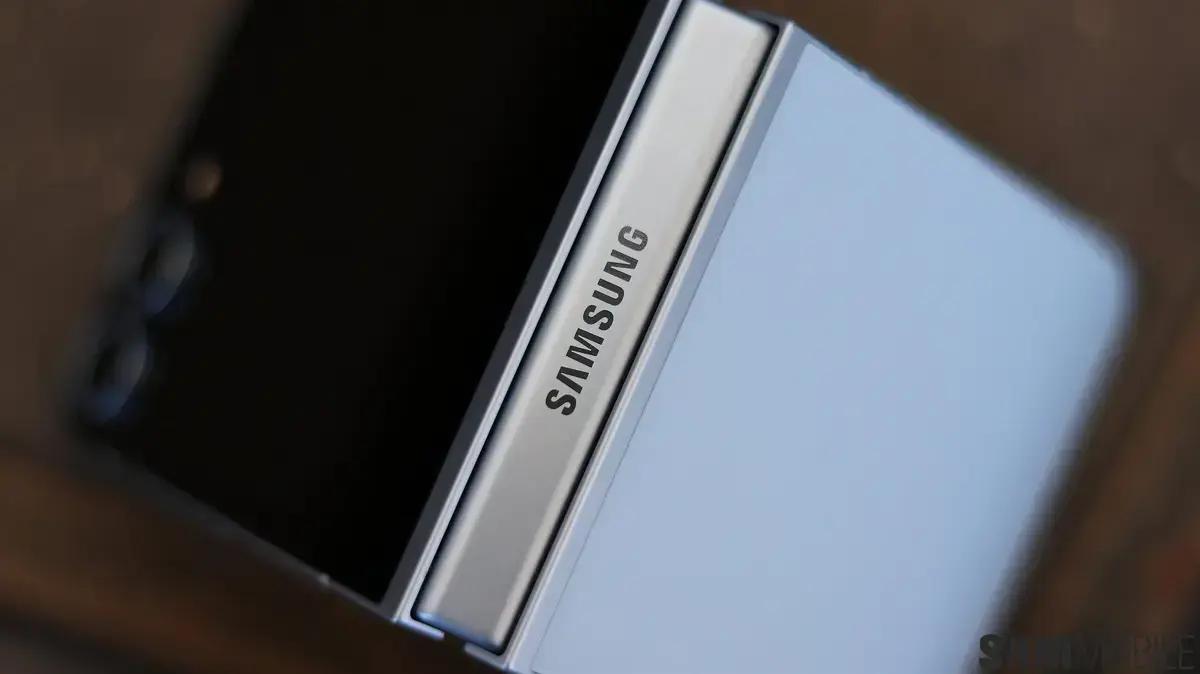 Possível lançamento do iPhone dobrável pode desafiar liderança da Samsung nos EUA
