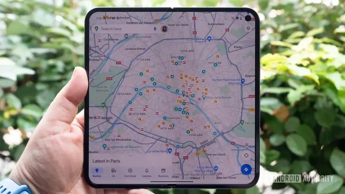 Primeira demonstração do assistente Gemini na navegação do Google Maps