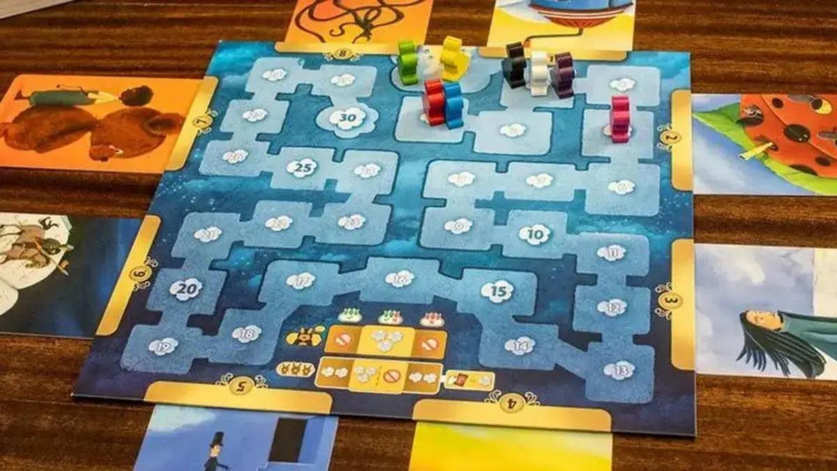 Jogos de tabuleiro e cartas com descontos especiais no Magalu