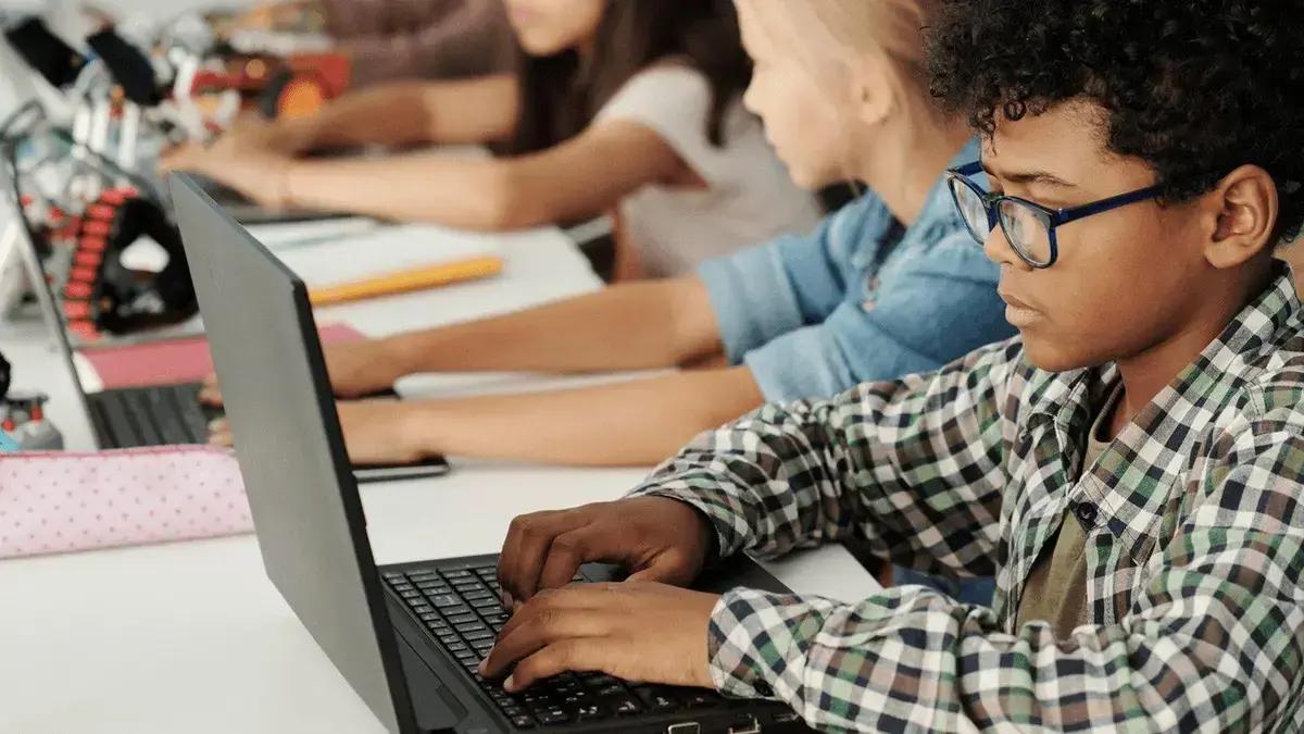 6 jogos online para crianças de 6 anos que unem aprendizado e diversão