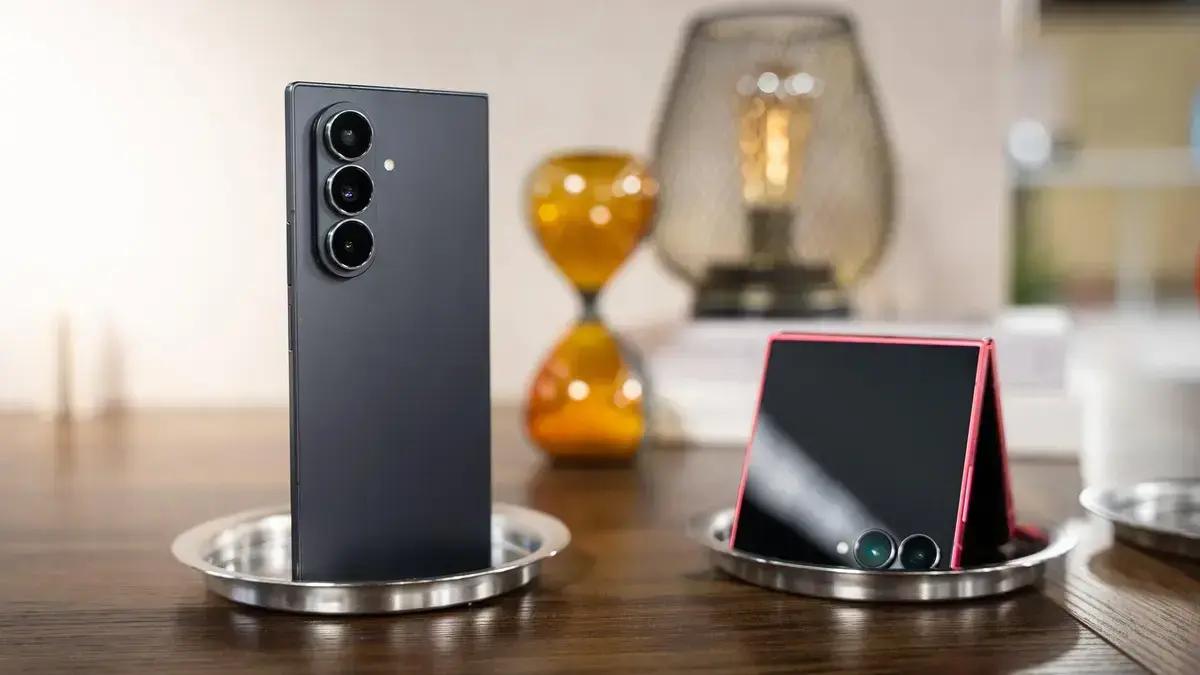 Modelos dobráveis da Samsung estão com descontos de até US$ 470 nos EUA, não disponíveis no Brasil