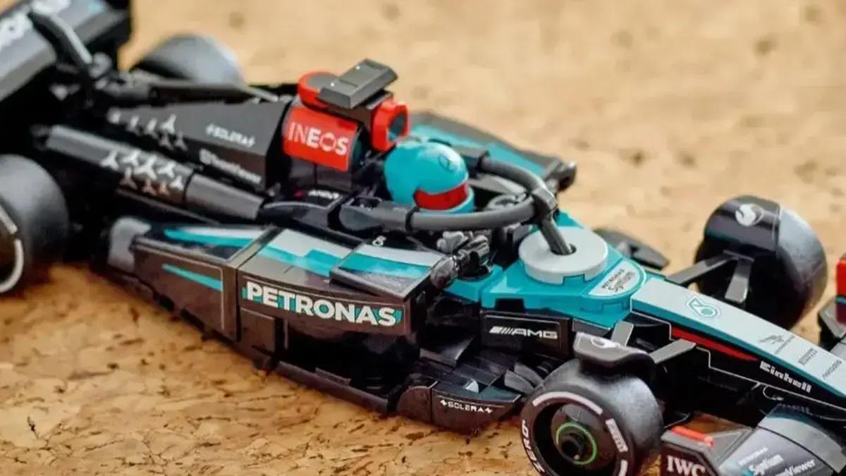 Semana Geek no Mercado Livre oferece colecionáveis, LEGOs e action figures com descontos
