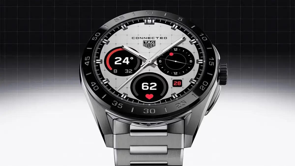 TAG Heuer lança smartwatches com integração certifcada para iPhone