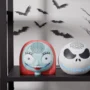 Pacote Echo Dot temático de "The Nightmare Before Christmas" ainda disponível, mas oferta não é válida no Brasil