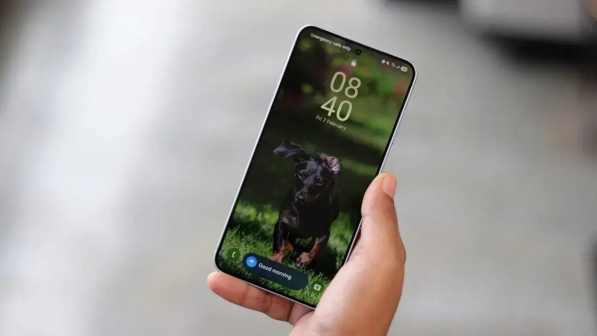 Novas informações indicam que Galaxy S26 manterá espessura semelhante ao modelo anterior