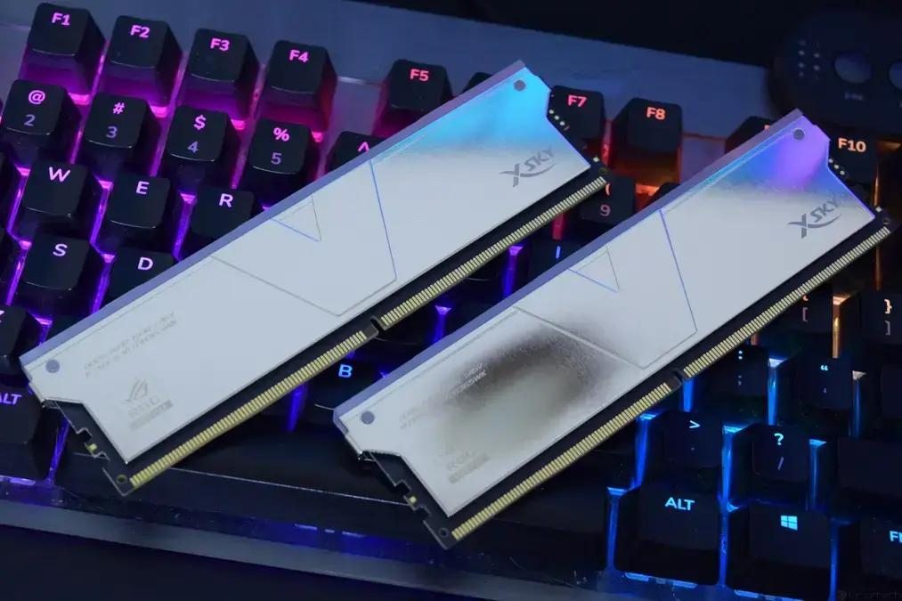 Preços da memória DRAM sobem 172% em 2025, fabricantes suspendem novos pedidos de DDR 1 Preços da memória DRAM sobem 172% em 2025, fabricantes suspendem novos pedidos de DDR