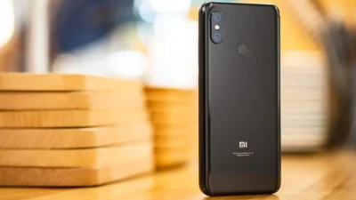 Xiaomi Mi 8 em 2025: ainda é uma opção viável?