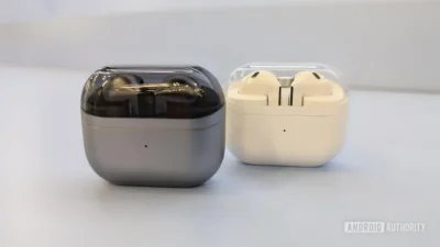 Vazamento do One UI mostra design dos novos Galaxy Buds 4 da Samsung