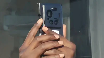 Xiaomi 17 Ultra apresenta novo design retangular na câmera traseira