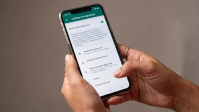 WhatsApp lança modo de alta segurança, mas desafios culturais e técnicos limitam proteção no Brasil