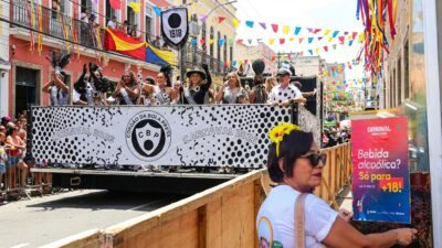 Avatares de IA revelam falhas no sistema de saúde rural brasileiro