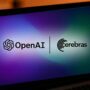 OpenAI anuncia modelo rápido de codificação com chips compactos 16 OpenAI lança modelo rápido com chips compactos para acelerar codificação em IA