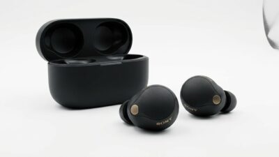 Sony WF-1000XM6: Novos earbuds prometem som premium e cancelamento de ruído avançado